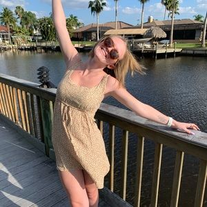 Meet your Posher, Jenna